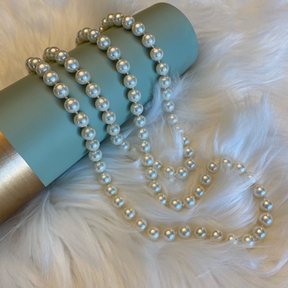 50” Pearl Necklace - Picture 1 of 5